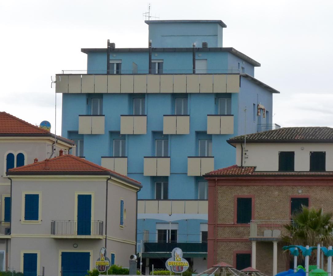 Residence Doral Rimini Eksteriør bilde