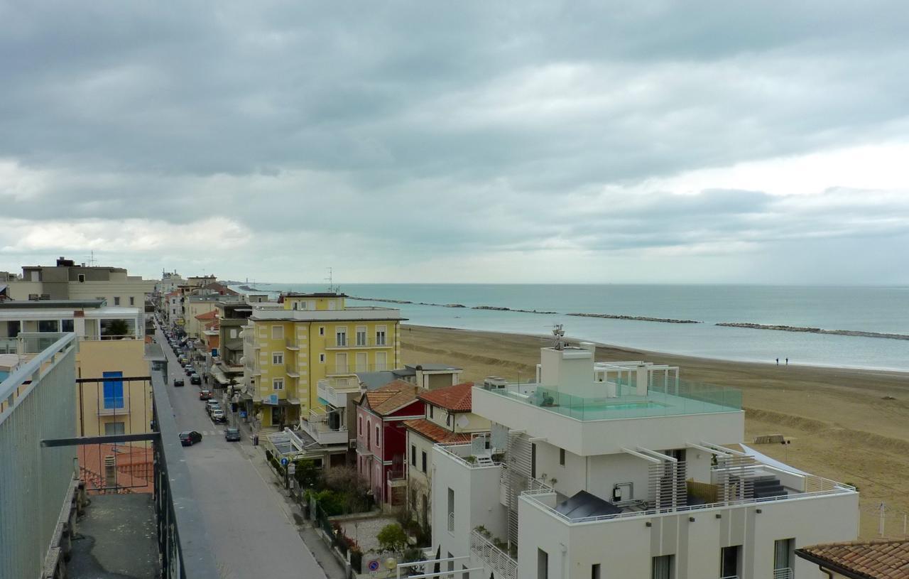 Residence Doral Rimini Eksteriør bilde